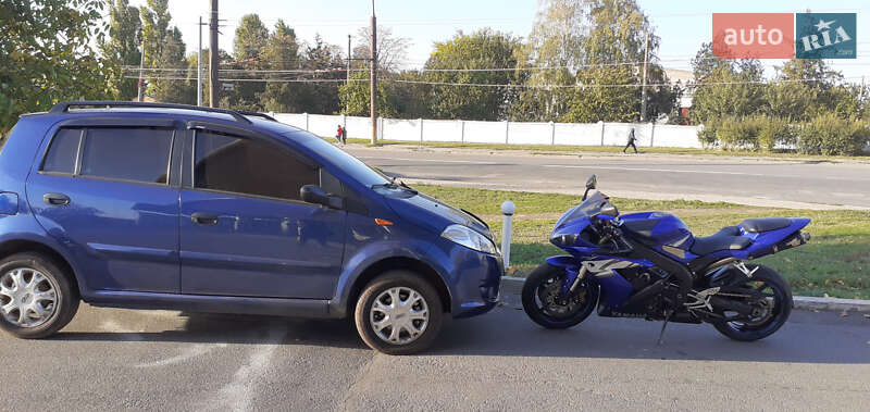 Хэтчбек Chery Kimo 2008 в 