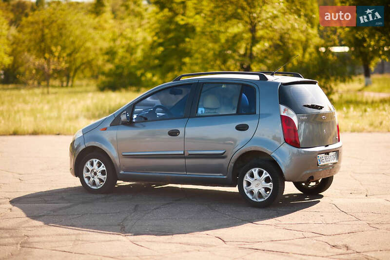 Хэтчбек Chery Kimo 2008 в Каменском