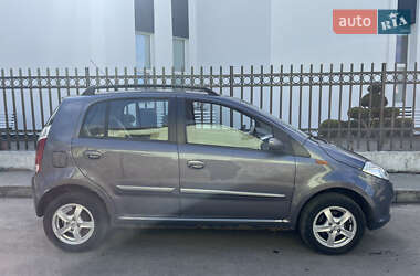 Хэтчбек Chery Kimo 2013 в 