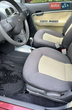 Хэтчбек Chery Kimo 2012 в 