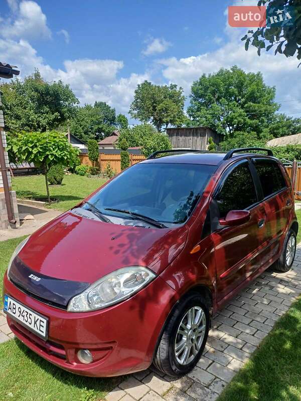 Хэтчбек Chery Kimo 2008 в 
