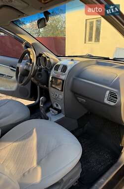 Хэтчбек Chery Kimo 2008 в 