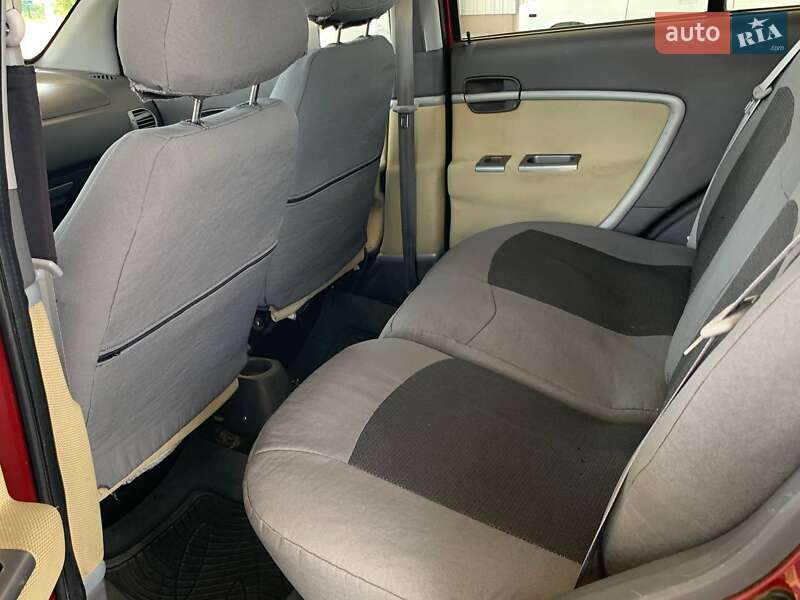 Хэтчбек Chery Kimo 2008 в Николаеве