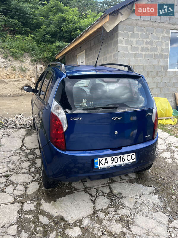 Хэтчбек Chery Kimo 2008 в 