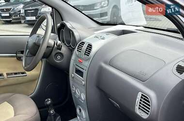 Хэтчбек Chery Kimo 2011 в 