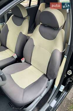 Хэтчбек Chery Kimo 2011 в 