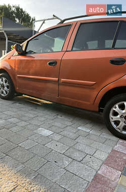 Хэтчбек Chery Kimo 2008 в 