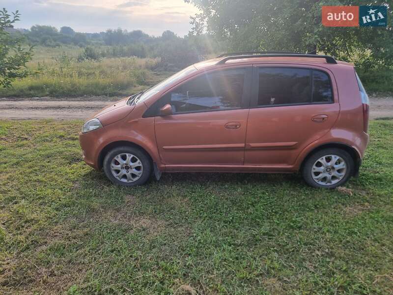 Хэтчбек Chery Kimo 2008 в Черновцах