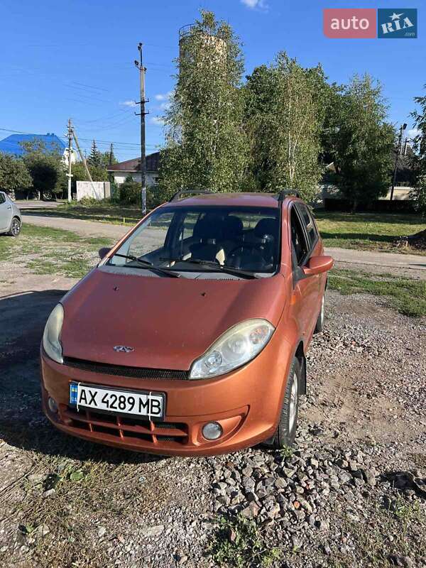 Хэтчбек Chery Kimo 2008 в 