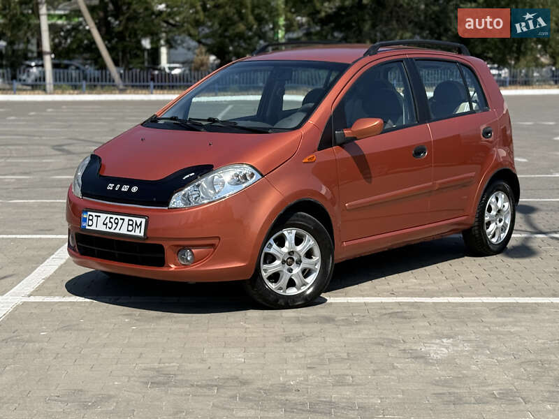 Хэтчбек Chery Kimo 2008 в 