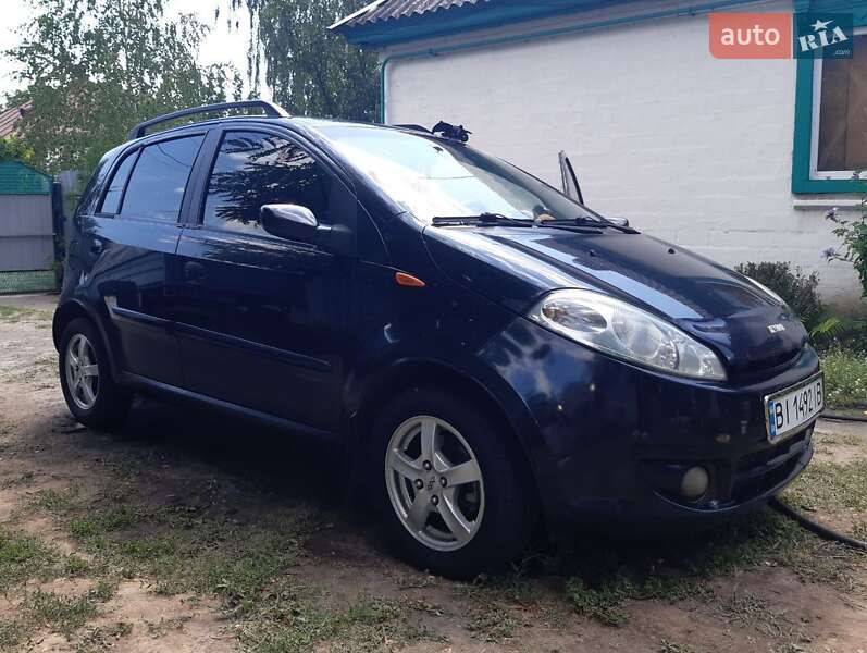 Хэтчбек Chery Kimo 2011 в Светловодске