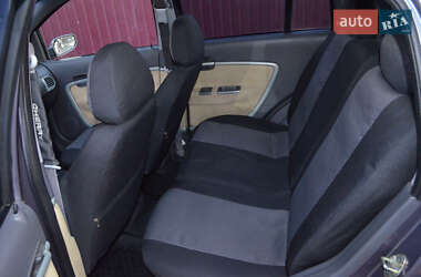 Хэтчбек Chery Kimo 2012 в 