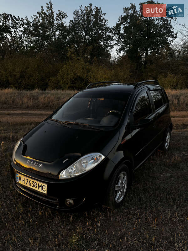 Chery Kimo 2012
