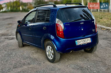 Хэтчбек Chery Kimo 2008 в 