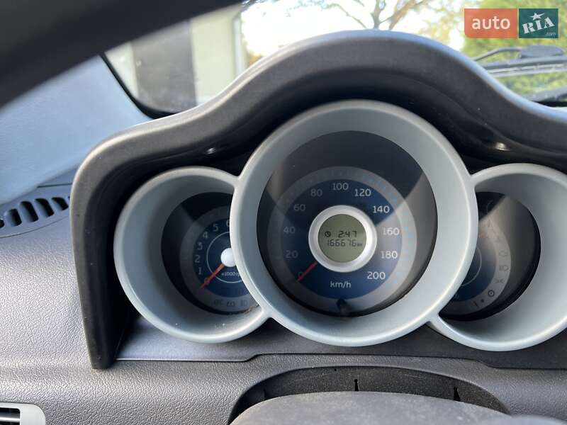 Хетчбек Chery Kimo 2011 в Рудниках фото 39 Хетчбек Chery Kimo 2011 в Рудниках