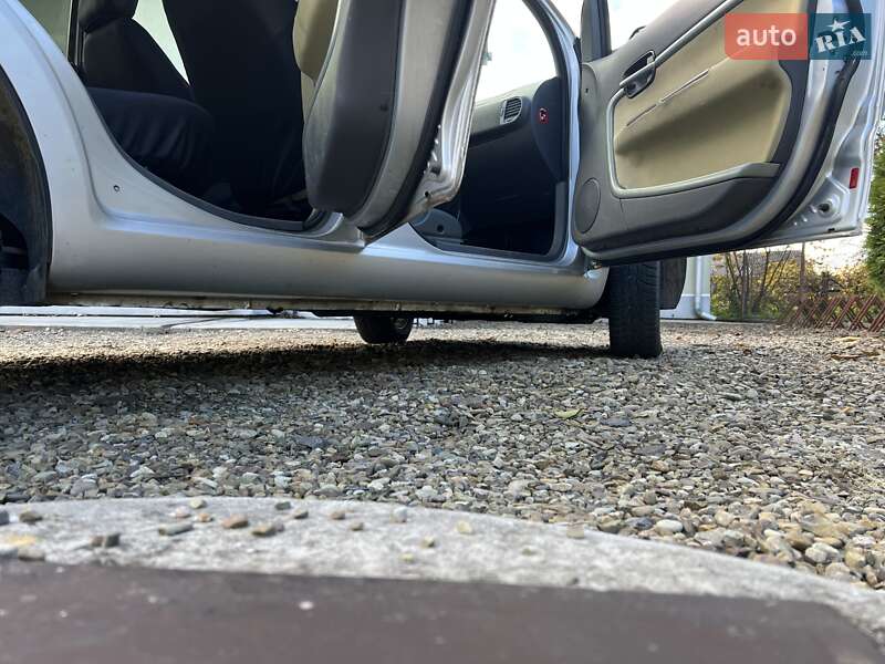 Хетчбек Chery Kimo 2011 в Рудниках фото 42 Хетчбек Chery Kimo 2011 в Рудниках