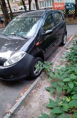 Хэтчбек Chery Kimo 2013 в  фото 2 Хэтчбек Chery Kimo 2013 в