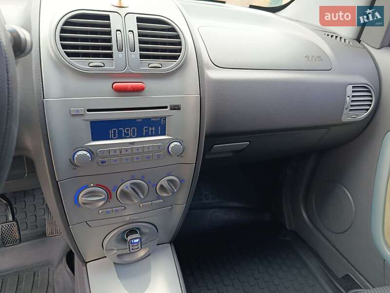 Хетчбек Chery Kimo 2008 в Броварах