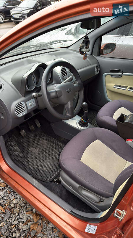 Хэтчбек Chery Kimo 2008 в Бердичеве фото 4 Хэтчбек Chery Kimo 2008 в Бердичеве