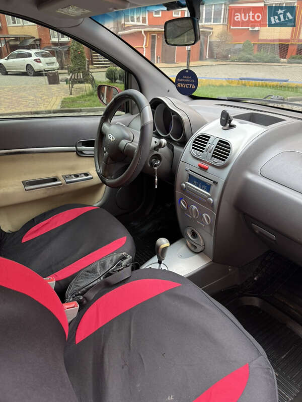 Хэтчбек Chery Kimo 2011 в Ирпене