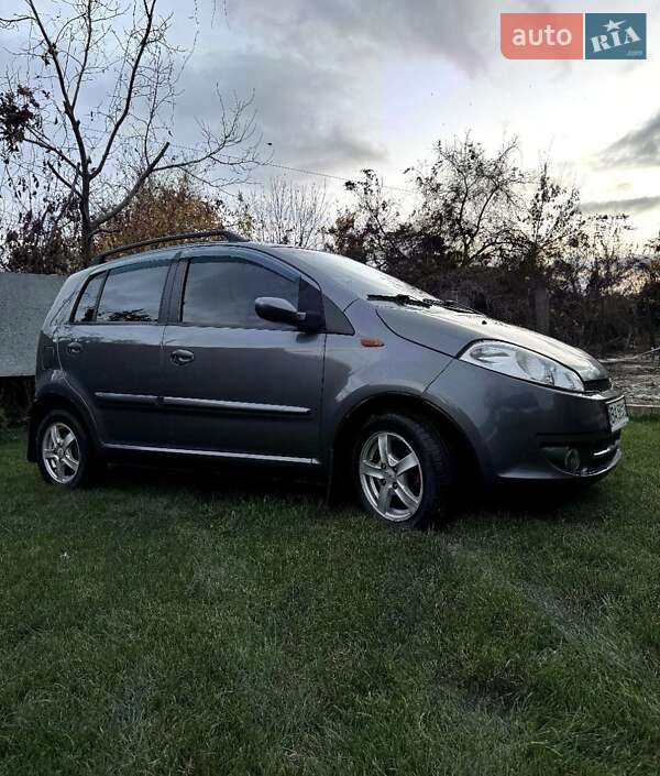 Хэтчбек Chery Kimo 2012 в Кривом Роге фото Хэтчбек Chery Kimo 2012 в Кривом Роге