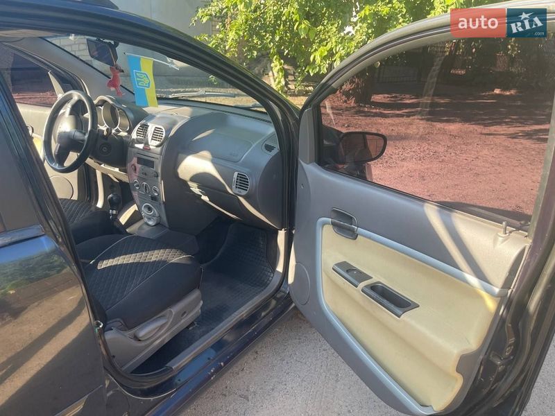Хэтчбек Chery Kimo 2008 в Кривом Роге