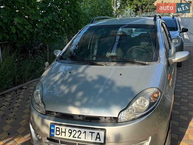 Хэтчбек Chery Kimo 2013 в Измаиле фото 5 Хэтчбек Chery Kimo 2013 в Измаиле