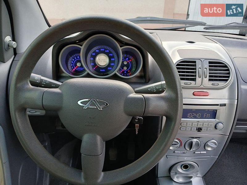 Хэтчбек Chery Kimo 2008 в Оршовцах