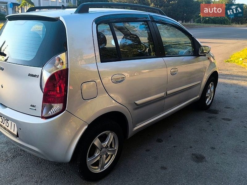 Хэтчбек Chery Kimo 2011 в Запорожье фото 4 Хэтчбек Chery Kimo 2011 в Запорожье