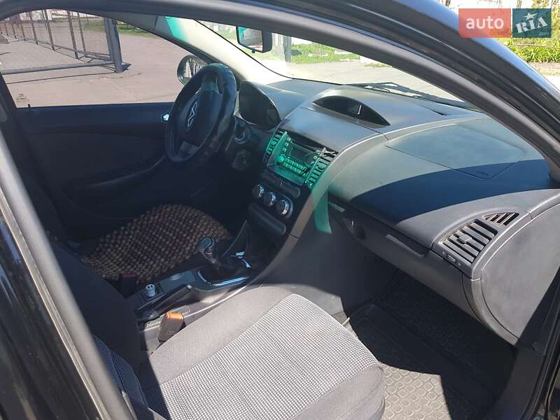 Седан Chery M11 2011 в Заводском фото 7 Седан Chery M11 2011 в Заводском