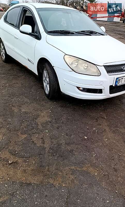 Седан Chery M11 2012 в Васильковке