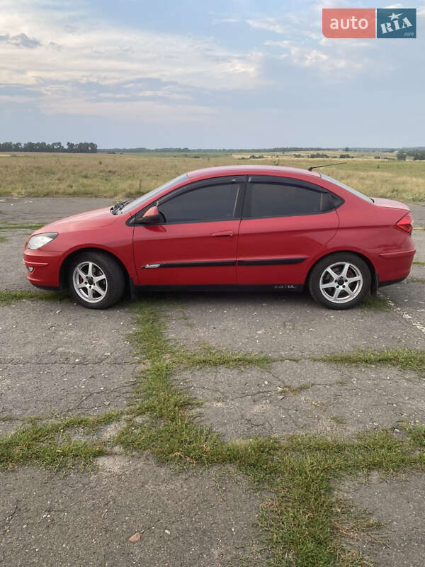 Седан Chery M11 2010 в Сумах