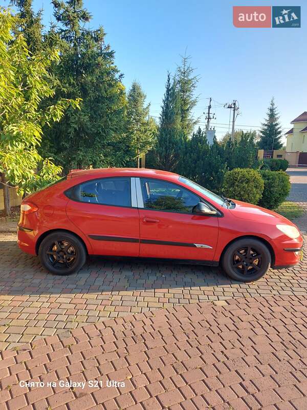Седан Chery M11 2011 в Макарове