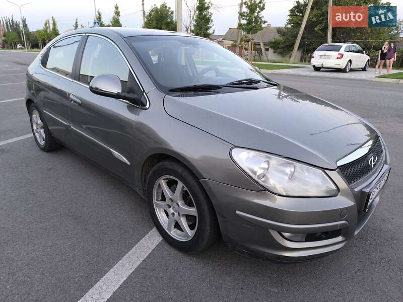 Седан Chery M11 2010 в Запоріжжі