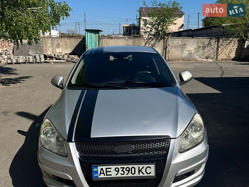 Chery M11 2010