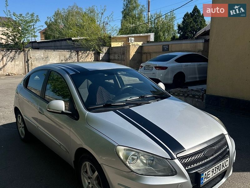 2010 Chery M11, VIN LVVDB11B3BD027356:plate — фото 1 (autoria)
