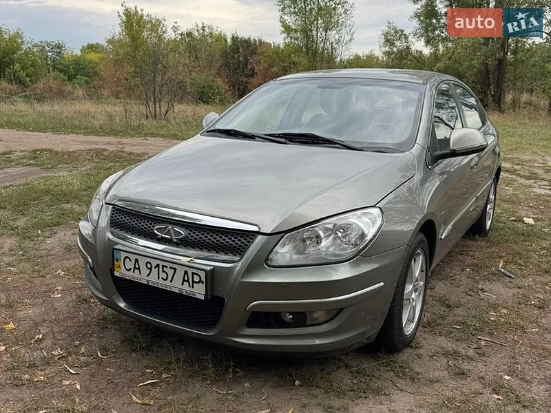 Chery M11 2012