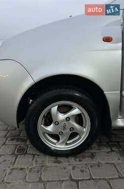 Хэтчбек Chery QQ 2012 в 