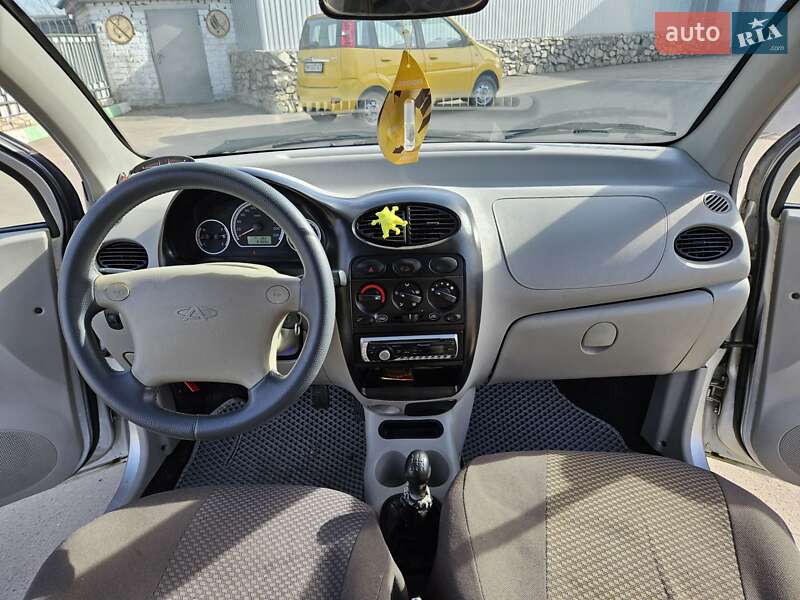 Хэтчбек Chery QQ 2011 в Шостке