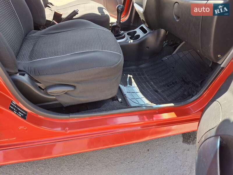 Хэтчбек Chery QQ 2012 в Запорожье