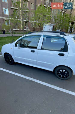 Хэтчбек Chery QQ 2013 в 