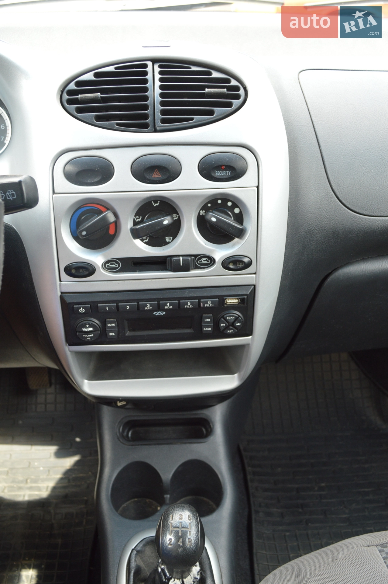 2013 Chery Sweet (QQ) - мініатюра 18