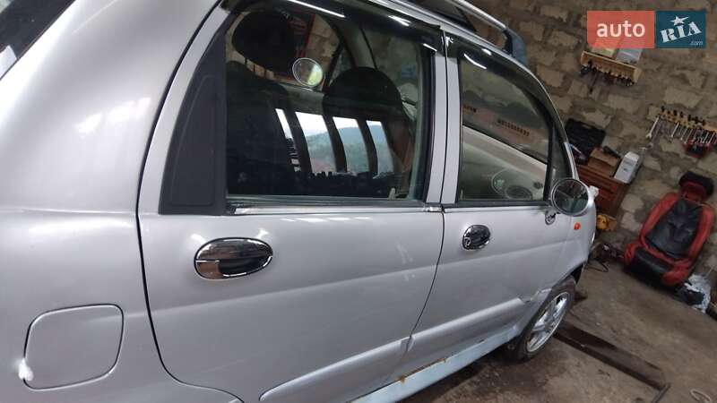 Хэтчбек Chery QQ 2011 в 