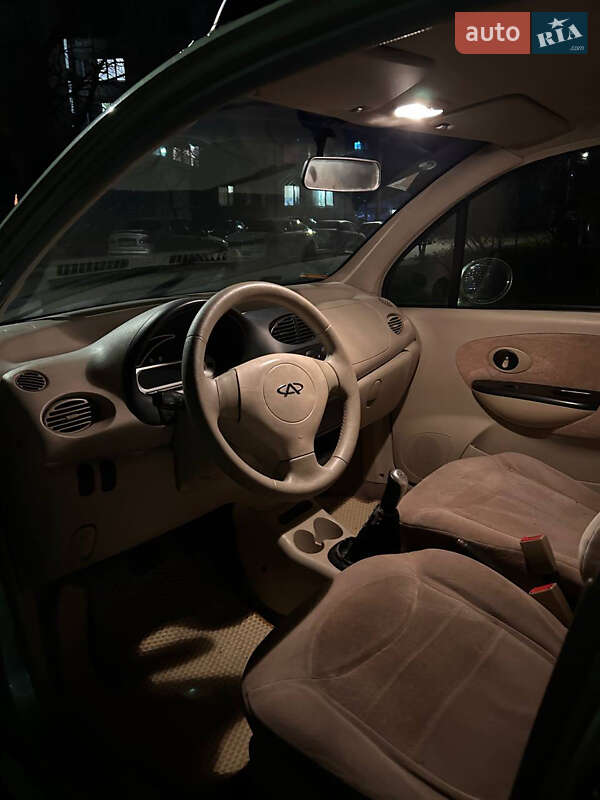 Хэтчбек Chery QQ 2011 в Киеве фото 6 Хэтчбек Chery QQ 2011 в Киеве