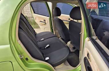 Хэтчбек Chery QQ 2012 в 