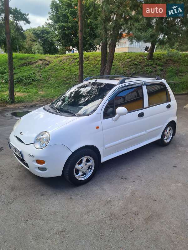 Хетчбек Chery QQ 2012 в 