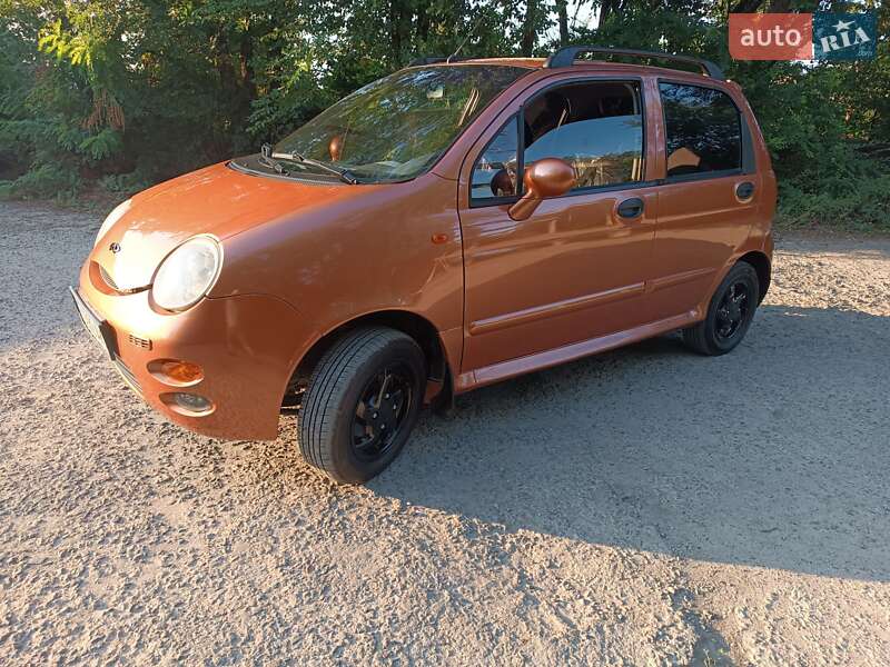 Хетчбек Chery QQ 2012 в Дніпрі