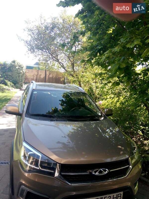 Внедорожник / Кроссовер Chery Tiggo 2 2017 в Львове