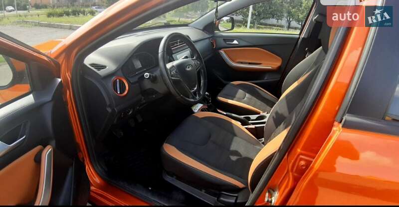 Внедорожник / Кроссовер Chery Tiggo 2 2017 в Млинове