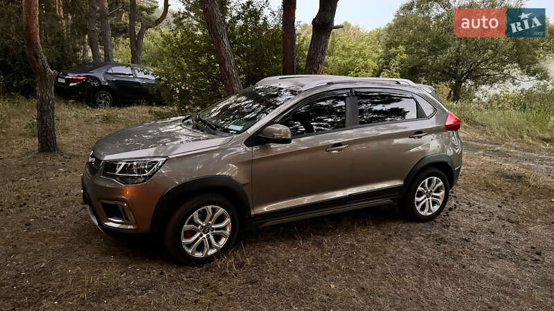 Внедорожник / Кроссовер Chery Tiggo 2 2018 в Шостке